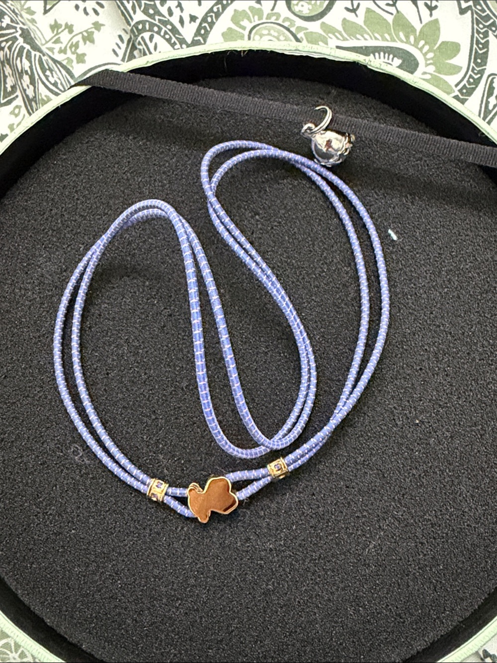 TOUS Purple Cord Clover Necklace with Gold Accent elastic